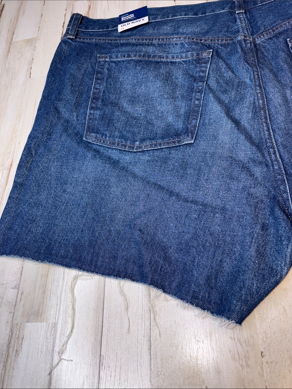 Old Navy High-Rise Slouchy Straight Blue Denim Cutoff Shorts Plus Size 26 - Picture 13 of 16